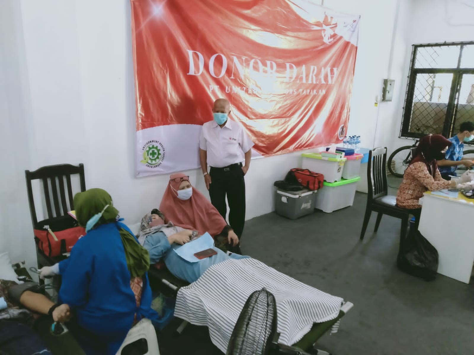 Kantor PT UNITED TRACTORS Tbk Tarakan Branch yang telah melaksanakan bakti sosial Donor Darah