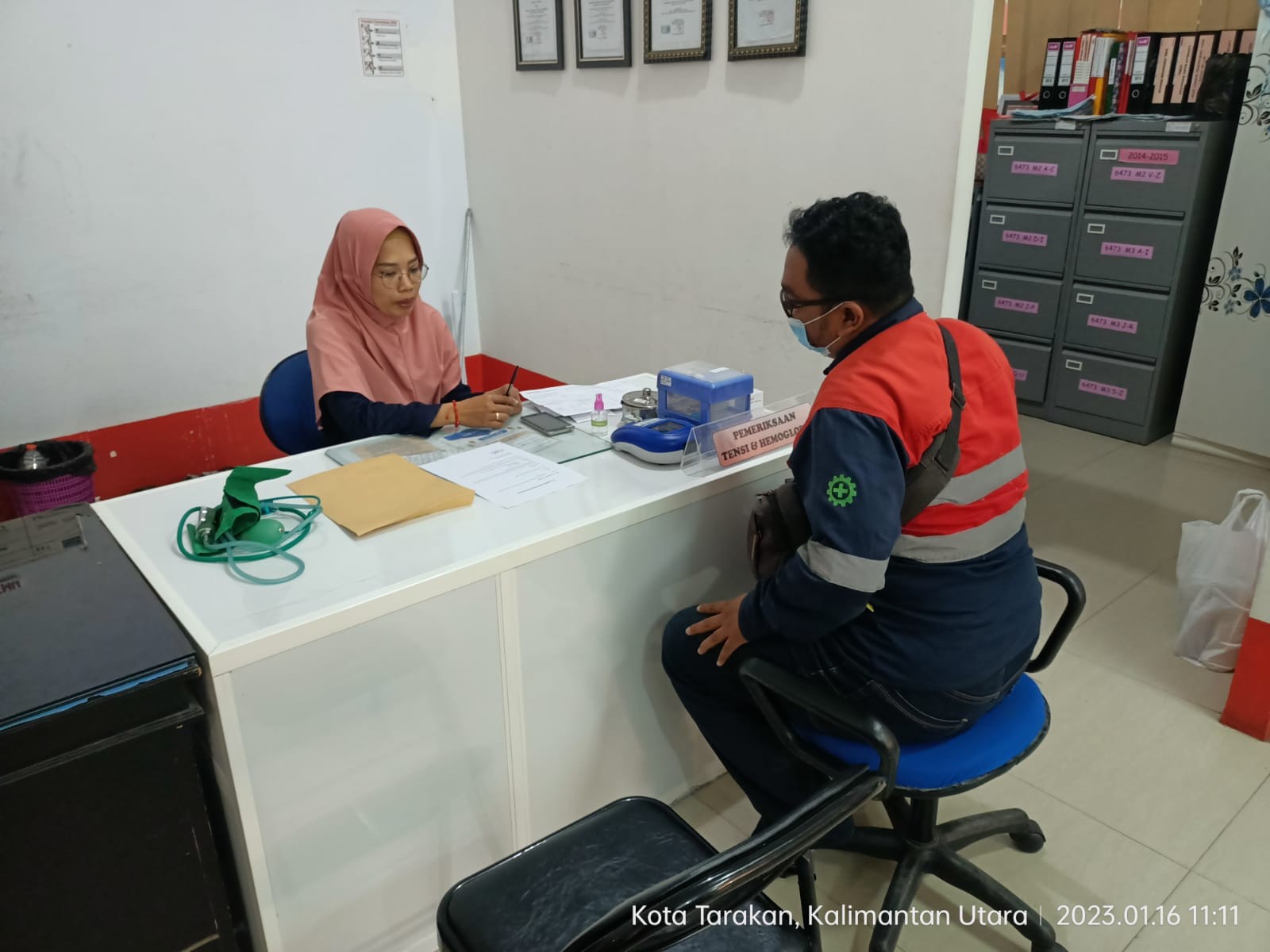 PMI Kota Tarakan menerima kunjungan dari manajemen PT. Phoenix Resource International